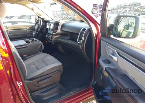 2020 Ram 1500 Big Horn 4X4 5'7 Box из США, поврежденный, VIN 1C6RRFFG9LN231255